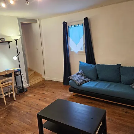 Ferienhaus Maison De Village 6 A 8 Personnes *