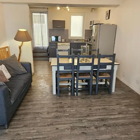 Maison De Village 6 A 8 Personnes Ferienhaus *